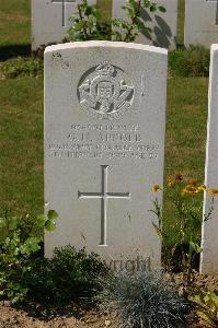 Tincourt New British Cemetery - Arnold, G H