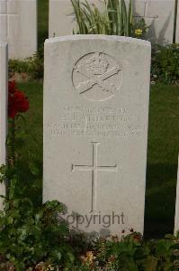 Tincourt New British Cemetery - Atherton, H J