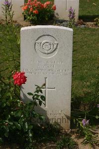 Tincourt New British Cemetery - Ayre, C