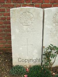 Hangard Wood British Cemetery - Courtney, James Patrick