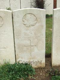 Hangard Wood British Cemetery - Crafer, W