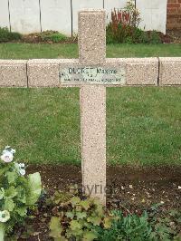 Hangard Wood British Cemetery - Ducret, Maxime