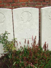 Hangard Wood British Cemetery - Hains, D A