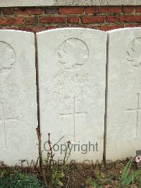 Hangard Wood British Cemetery - Hannan, J