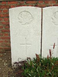 Hangard Wood British Cemetery - MacLean, Norman MacLeod