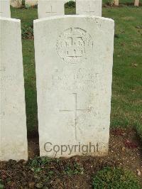 Hangard Wood British Cemetery - Roythorne, J