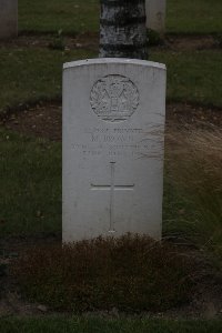 Albert Communal Cemetery Extension - Brown, M