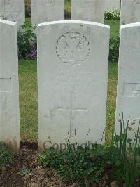 Albert Communal Cemetery Extension - Cornes, J W