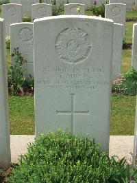 Albert Communal Cemetery Extension - Dunn, F