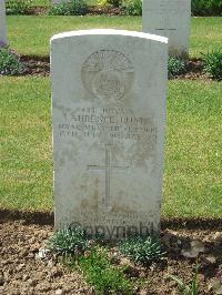 Albert Communal Cemetery Extension - Dunne, Lawrence