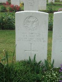 Albert Communal Cemetery Extension - Duthie, James Stephen