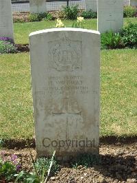 Albert Communal Cemetery Extension - Foreman, Harold