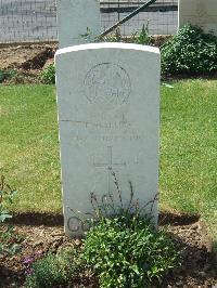 Albert Communal Cemetery Extension - Gushlow, J