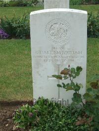 Albert Communal Cemetery Extension - Hallam-Botham, George