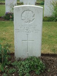 Albert Communal Cemetery Extension - Letch, C