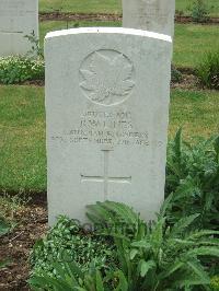 Albert Communal Cemetery Extension - Lines, Roland Walter