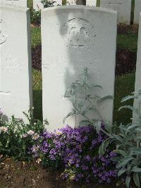 Albert Communal Cemetery Extension - Parker, J E