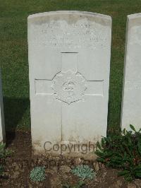 Albert Communal Cemetery Extension - Pearson, H L