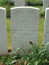 Albert Communal Cemetery Extension - Satchfield, G C