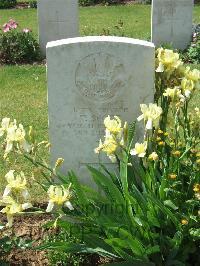 Albert Communal Cemetery Extension - Scott, T