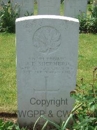 Albert Communal Cemetery Extension - Shepherd, J F