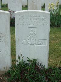 Albert Communal Cemetery Extension - Sutherland, R A