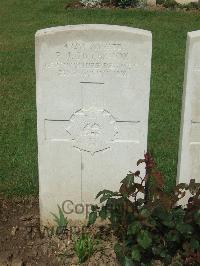 Albert Communal Cemetery Extension - Tillbrook, P J