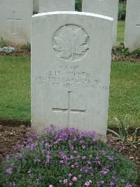 Albert Communal Cemetery Extension - Tupper, J H