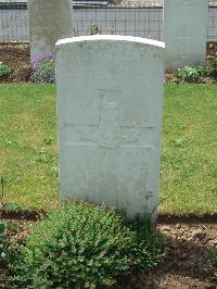 Albert Communal Cemetery Extension - Warburton, John