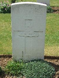 Albert Communal Cemetery Extension - Whitlock, George Lionel