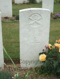 Auchonvillers Military Cemetery - Barlow, Hugh