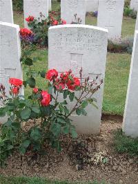 Auchonvillers Military Cemetery - Bradbury, Lewis