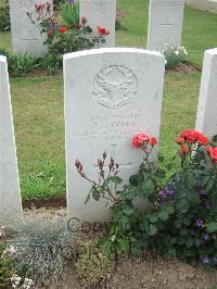 Auchonvillers Military Cemetery - Brown, T