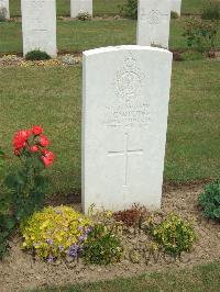 Auchonvillers Military Cemetery - Cartlidge, H