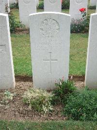 Auchonvillers Military Cemetery - Casson, William Hobson