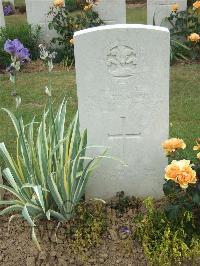 Auchonvillers Military Cemetery - Cunningham, John