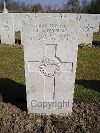 Auchonvillers Military Cemetery - Dunbar, John David