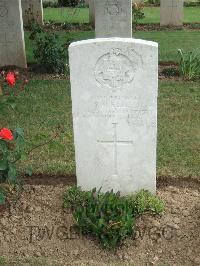 Auchonvillers Military Cemetery - Ellis, Ernest George