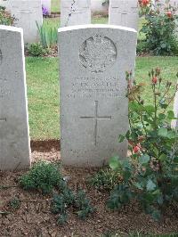 Auchonvillers Military Cemetery - Entwistle, Walter