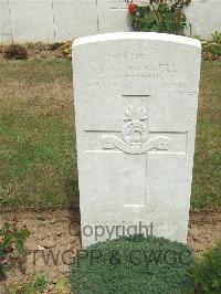 Auchonvillers Military Cemetery - Farrell, John