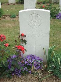 Auchonvillers Military Cemetery - Fleeting, J