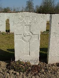 Auchonvillers Military Cemetery - Gaylor, Henry Charles Douglas