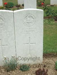 Auchonvillers Military Cemetery - Harris, J