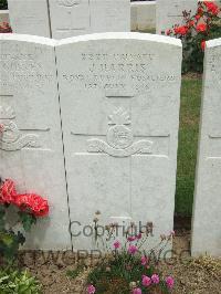 Auchonvillers Military Cemetery - Harris, J