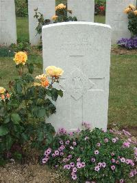 Auchonvillers Military Cemetery - Hayes, J