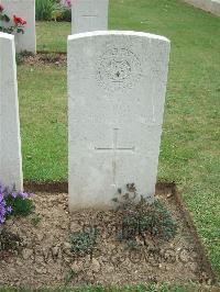 Auchonvillers Military Cemetery - Hill, William