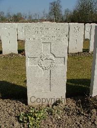 Auchonvillers Military Cemetery - Kitto, Herbert Francis