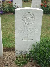 Auchonvillers Military Cemetery - Roberts, A W