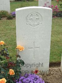 Auchonvillers Military Cemetery - Shambrook, Sidney Benjamin