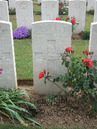 Auchonvillers Military Cemetery - Smith, Harold Gibson